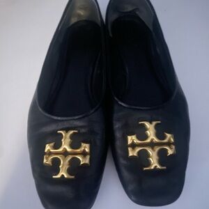 Gorgeous Tory Burch Black Leather Elenor Ballet Flats with Gold Logo 9.5